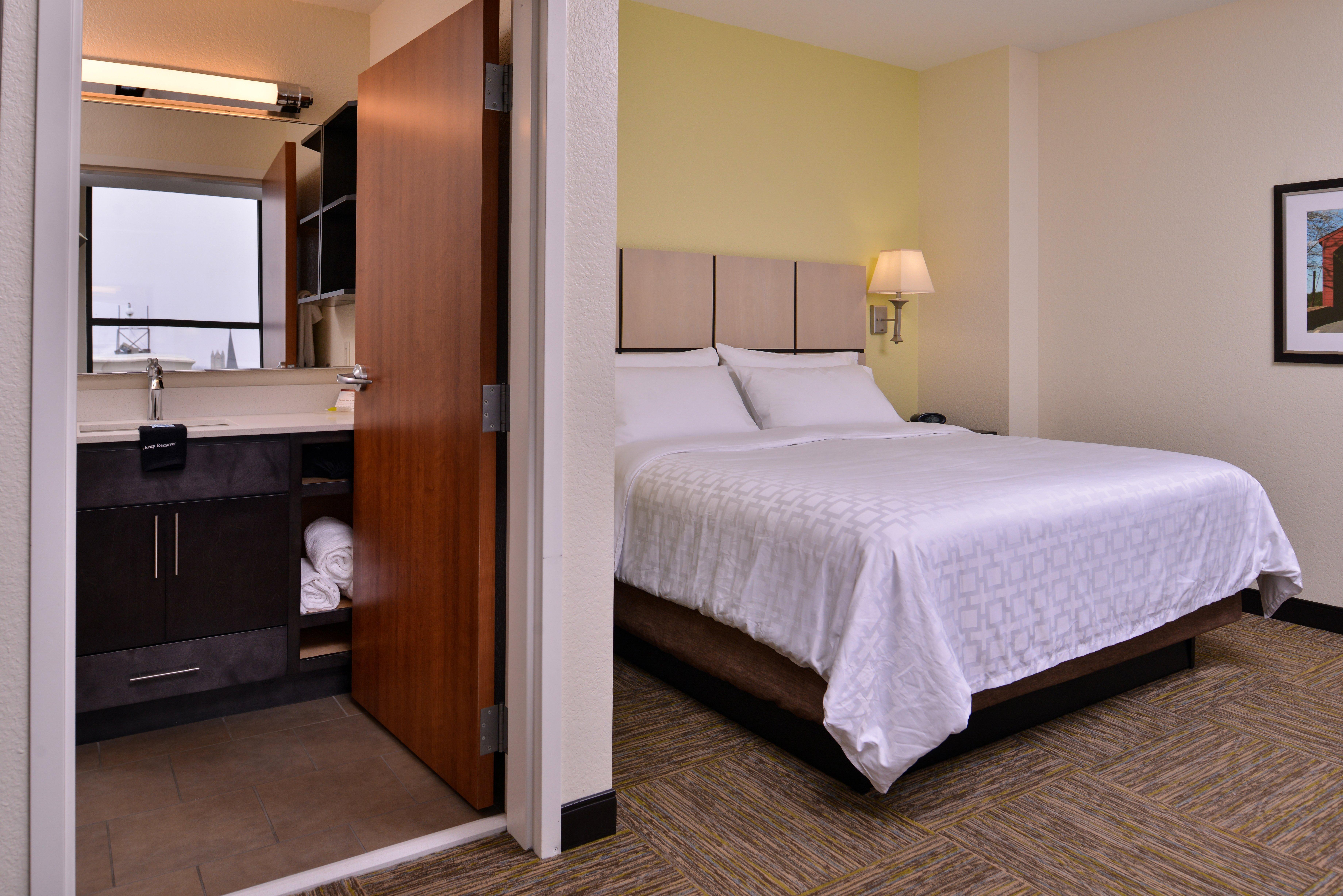 Candlewood Suites Terre Haute By Ihg Exterior foto
