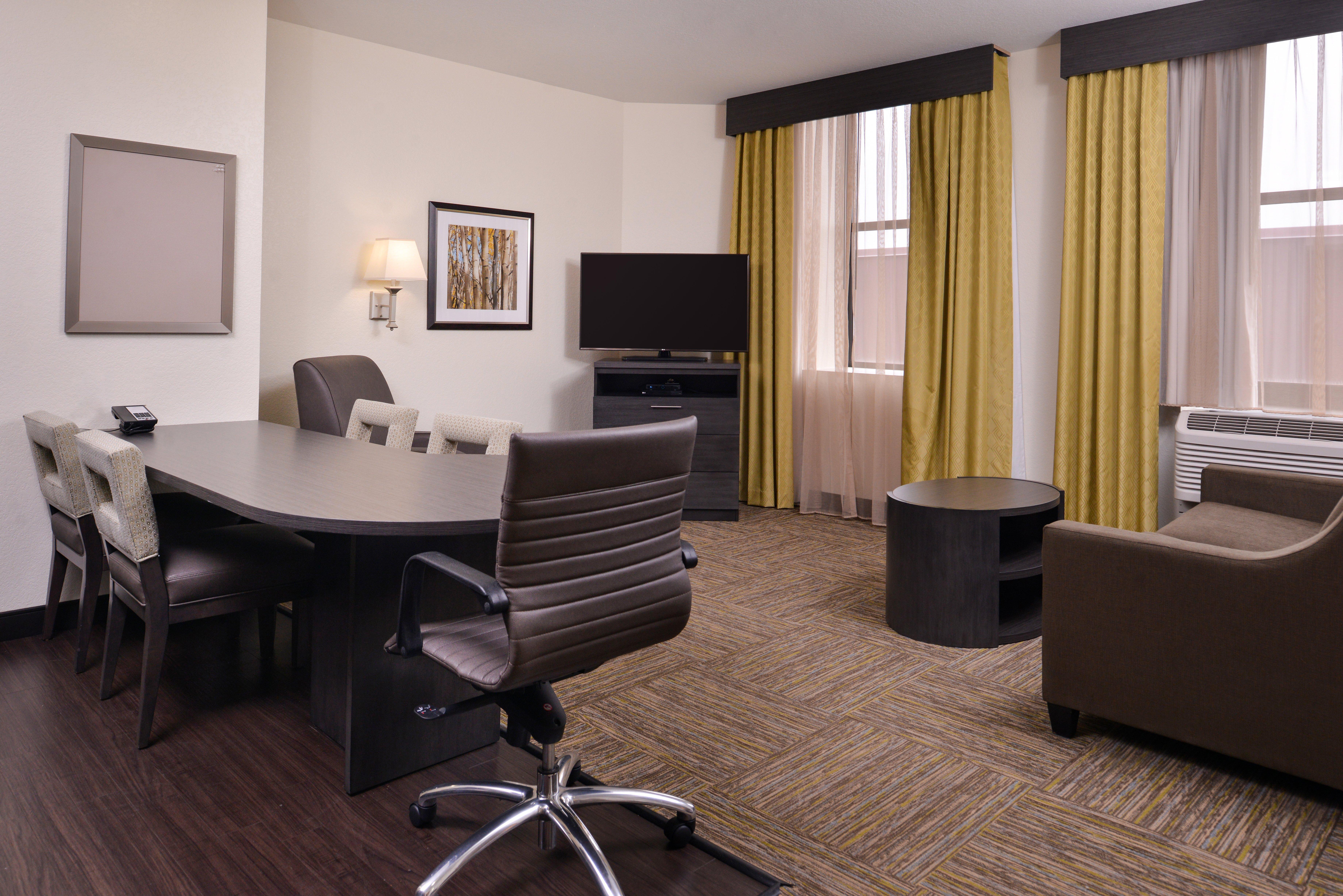Candlewood Suites Terre Haute By Ihg Exterior foto