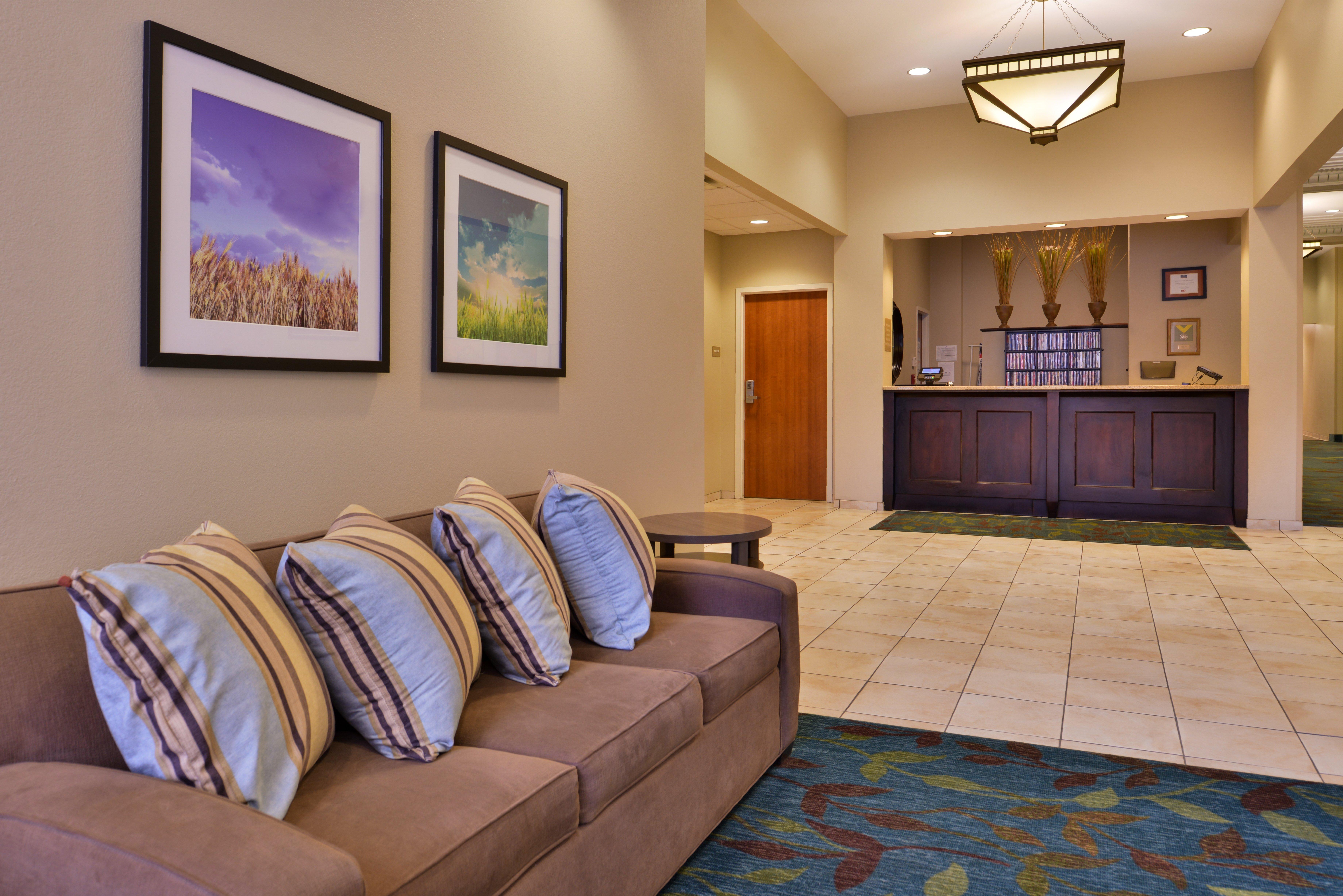Candlewood Suites Terre Haute By Ihg Exterior foto