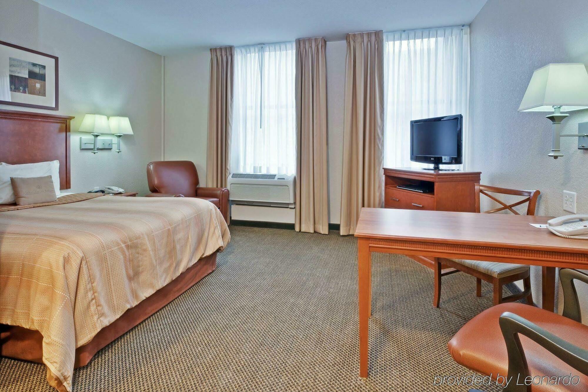 Candlewood Suites Terre Haute By Ihg Exterior foto