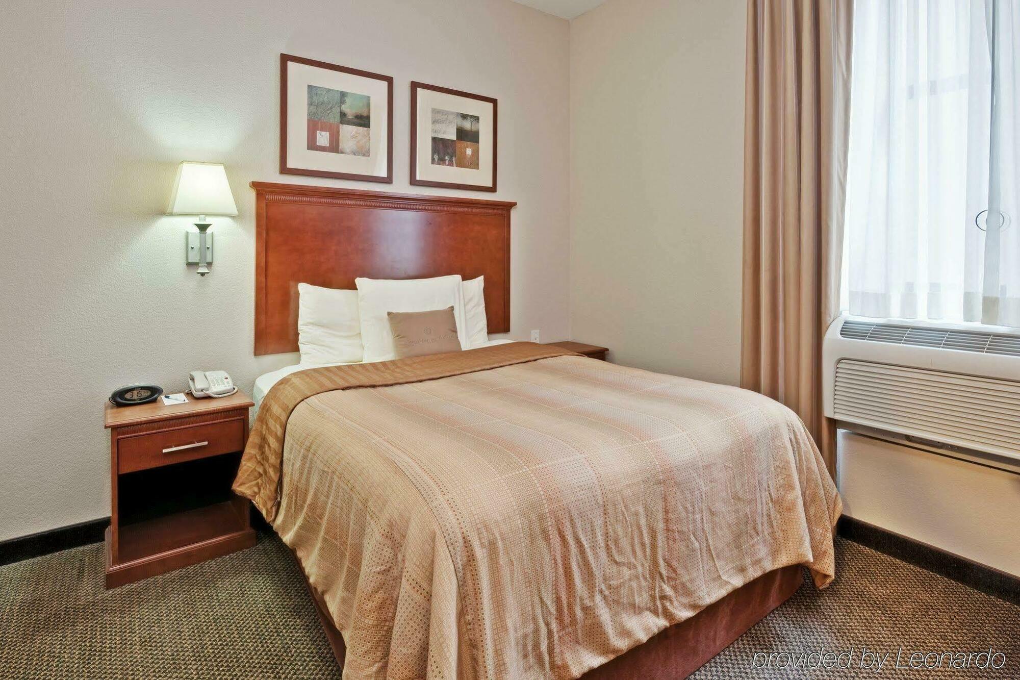 Candlewood Suites Terre Haute By Ihg Exterior foto